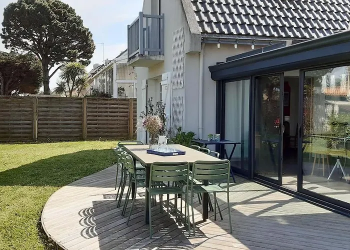 Maison 10 Personnes A 10 Minutes A Pieds De La Plage
